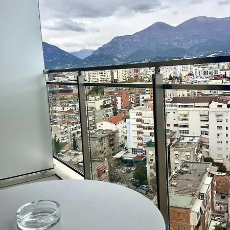 アパート Elegance Golden Tower Skyview -12th Floor Balcony *